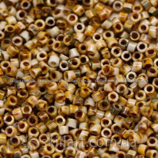 Бисер DB-2262 Miyuki Delica Beads 11/0 (непрозрачный, покрытие пикассо, микс коричневый)